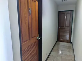 444.36 SqM Office for rent at Ocean Tower 2, Khlong Toei Nuea, Watthana
