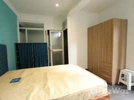 Western Style 2 Bedroom Walking Distance of Independence Monument | Phnom Penh에서 임대할 2 침실 아파트, Tonle Basak, Chamkar Mon, 프놈펜, 캄보디아