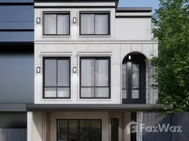 ขายวิลล่า 3 ห้องนอน ใน วัฒนา กรุงเทพมหานคร, คลองตันเหนือ