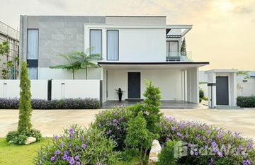 Avani Pool Villa in Nong Pla Lai, Pattaya
