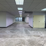 490 m² Office for rent at Sun Towers, Chomphon, Chatuchak
